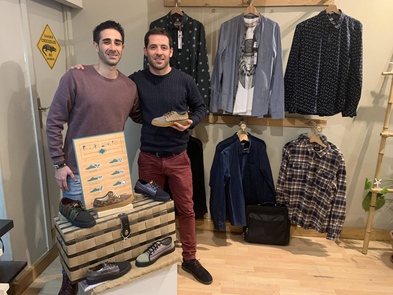 Fotos: Las zapatillas vascas que pisan fuerte: están hechas de botellas de plástico y algodón reciclado