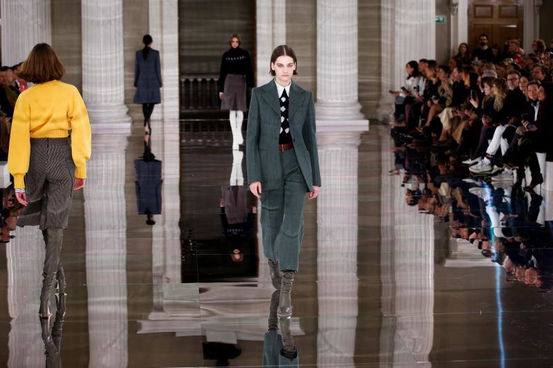 Fotos: Las cinco tendencias que Victoria Beckham ha adelantado en su desfile de Londres