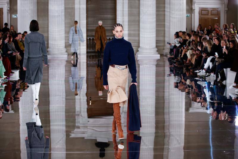 Fotos: Las cinco tendencias que Victoria Beckham ha adelantado en su desfile de Londres