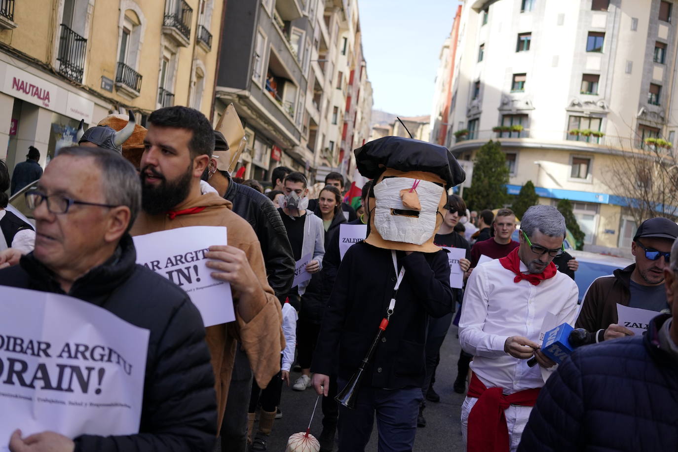 Fotos: Carnavales reivindicativos en los municipios del entorno del vertedero