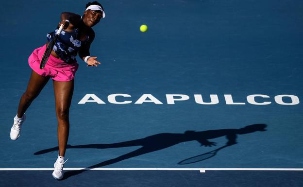 Venus Williams ganó el primer set pese a que Juvan empezó con fuerza. 