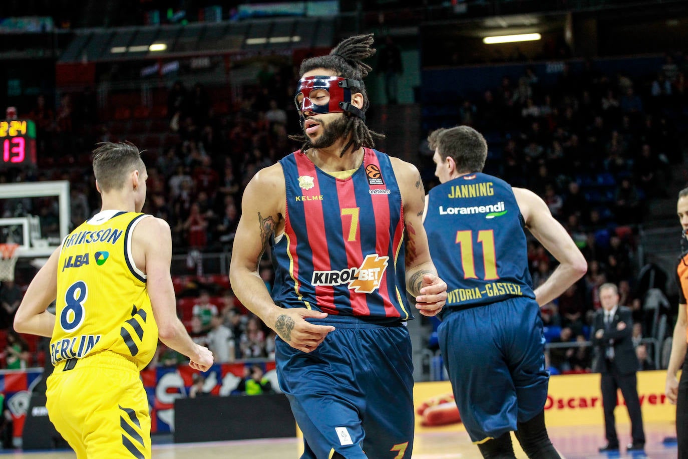 Fotos: Las mejores imágenes del Baskonia - Alba Berlín