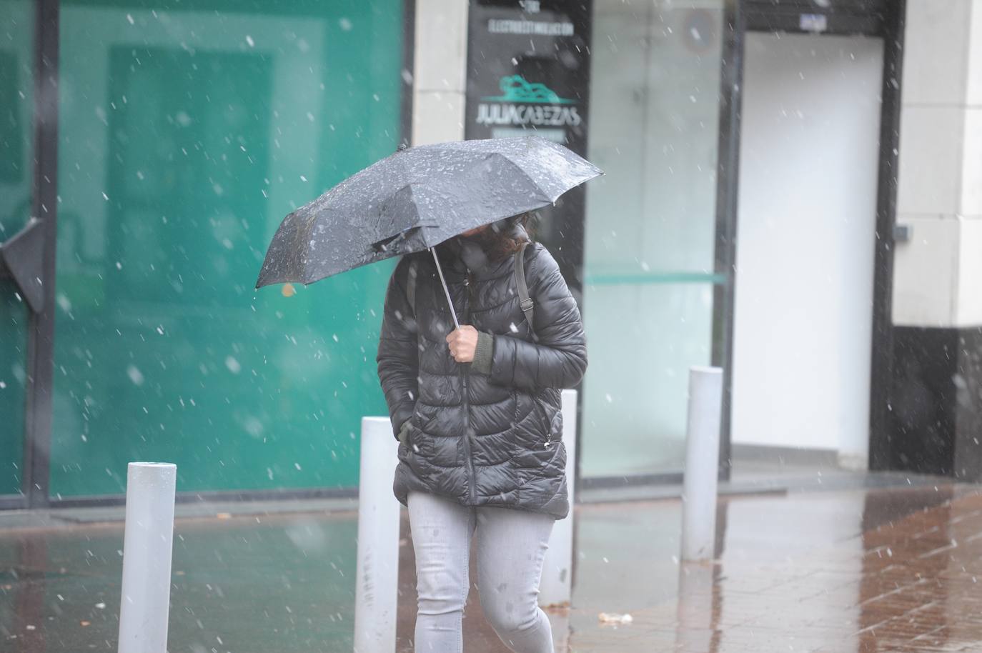 Fotos: La nieve vuelve a Álava