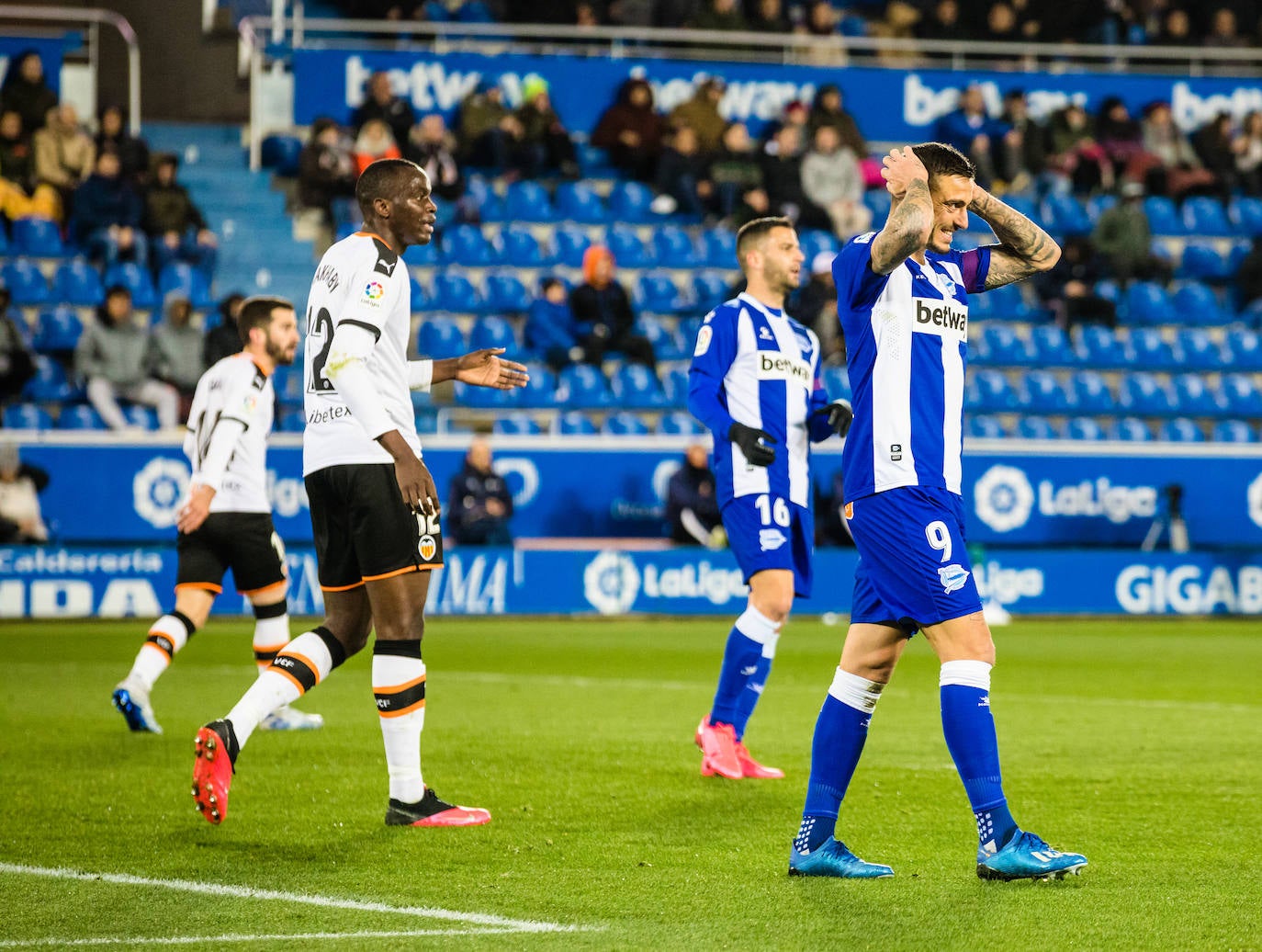 Fotos: Las fotos del Alavés - Valencia