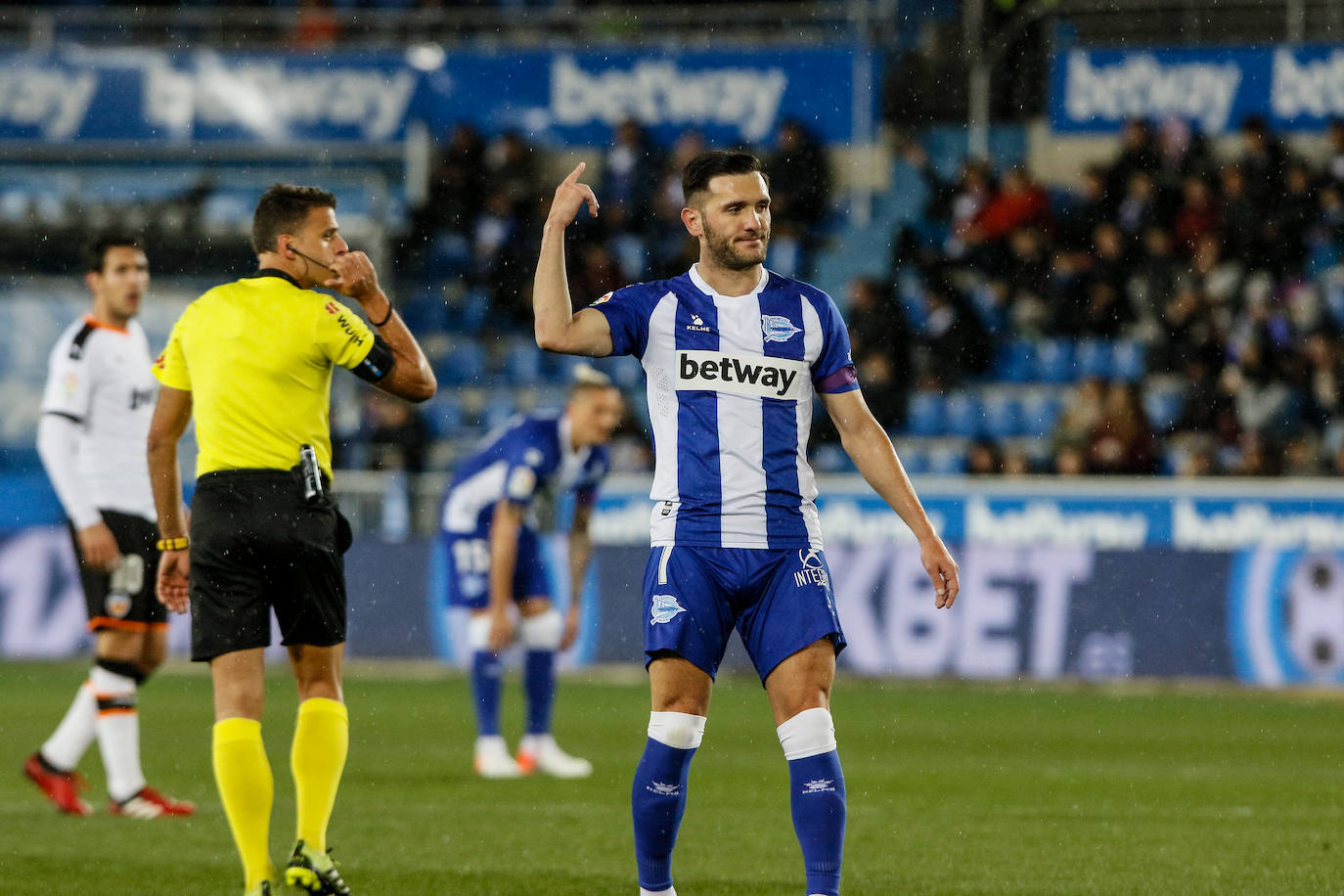 Fotos: Las fotos del Alavés - Valencia