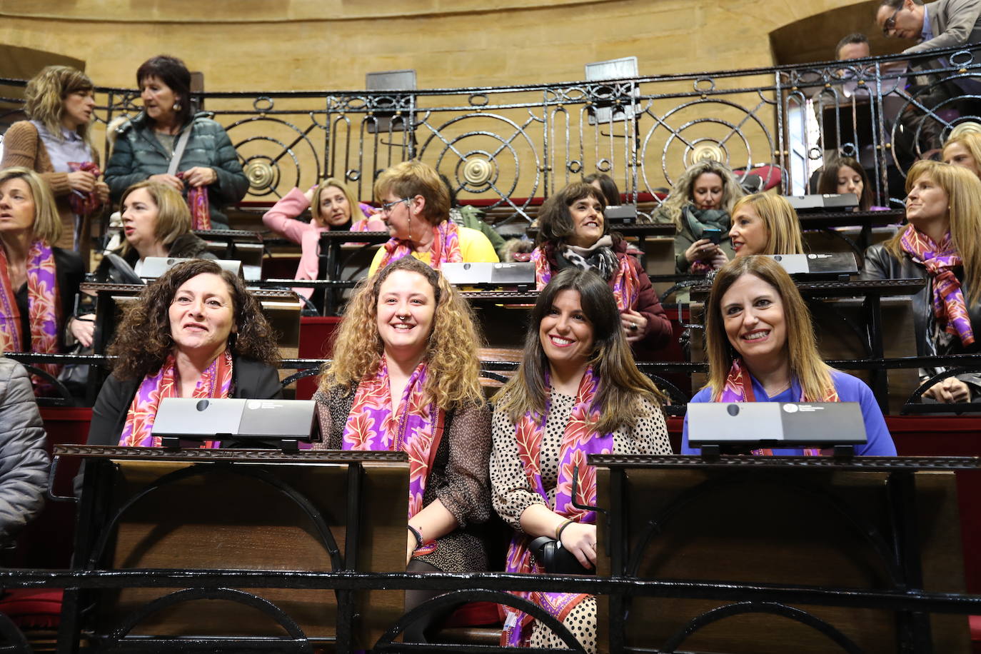 Fotos: Las mujeres toman la Casa de Juntas