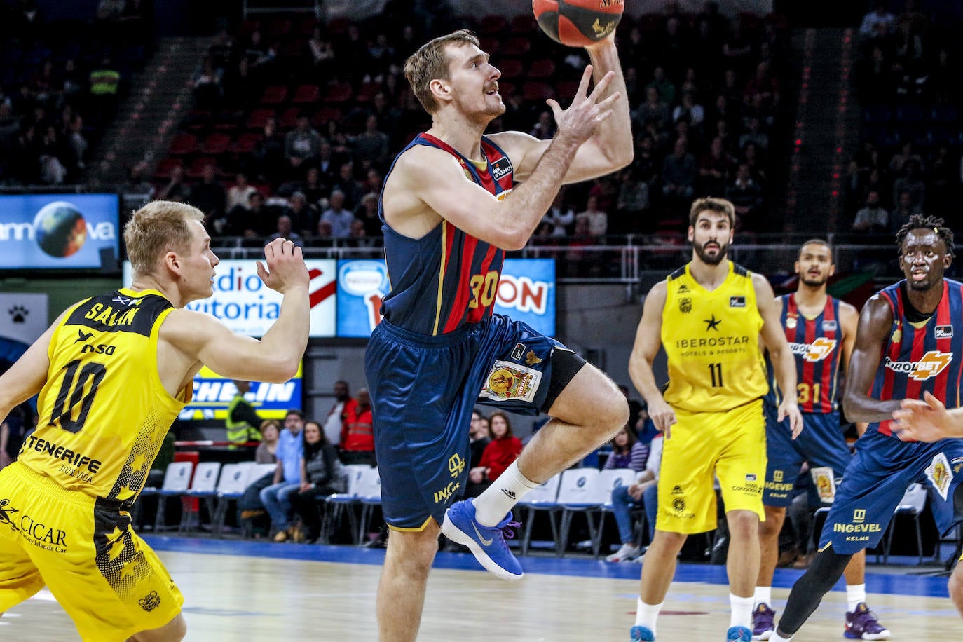 Fotos: Kirolbet Baskonia-Iberostar Tenerife, en imágenes