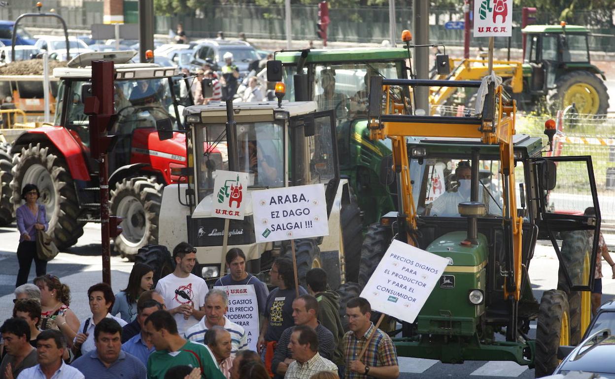 Tractorada de la UAGA, en una movilización anterior. 