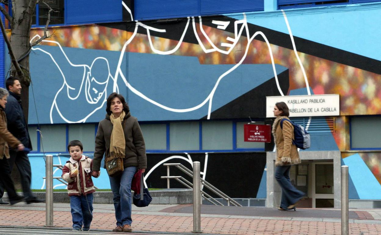 Bilbao abre un albergue provisional en La Casilla para redistribuir a los sintecho