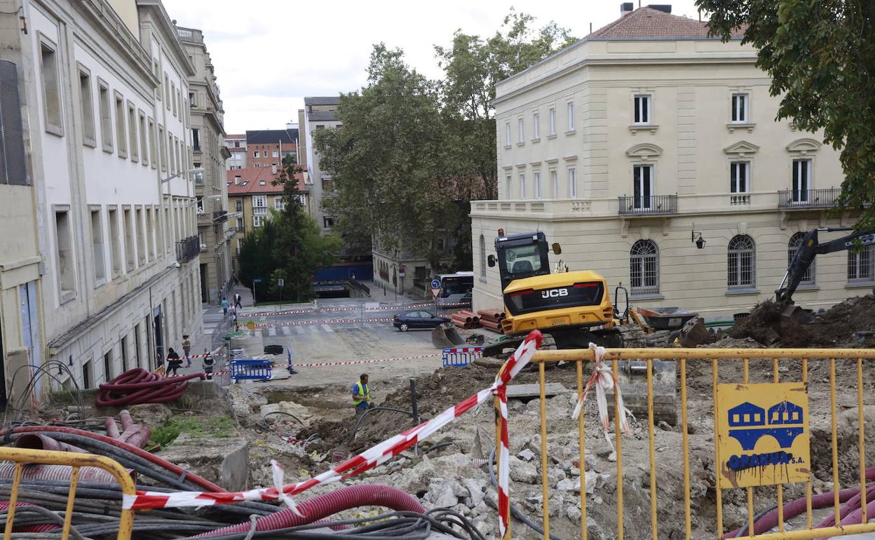 Obras en la zona del Memorial de las Víctimas. 