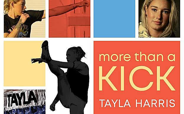 Harris es jugadora de fútbol australiano y boxeadora. 