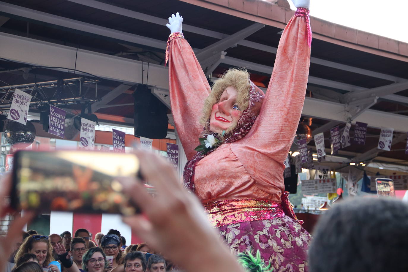 Mari Jaia, en la apertura de las txosnas de 2019.