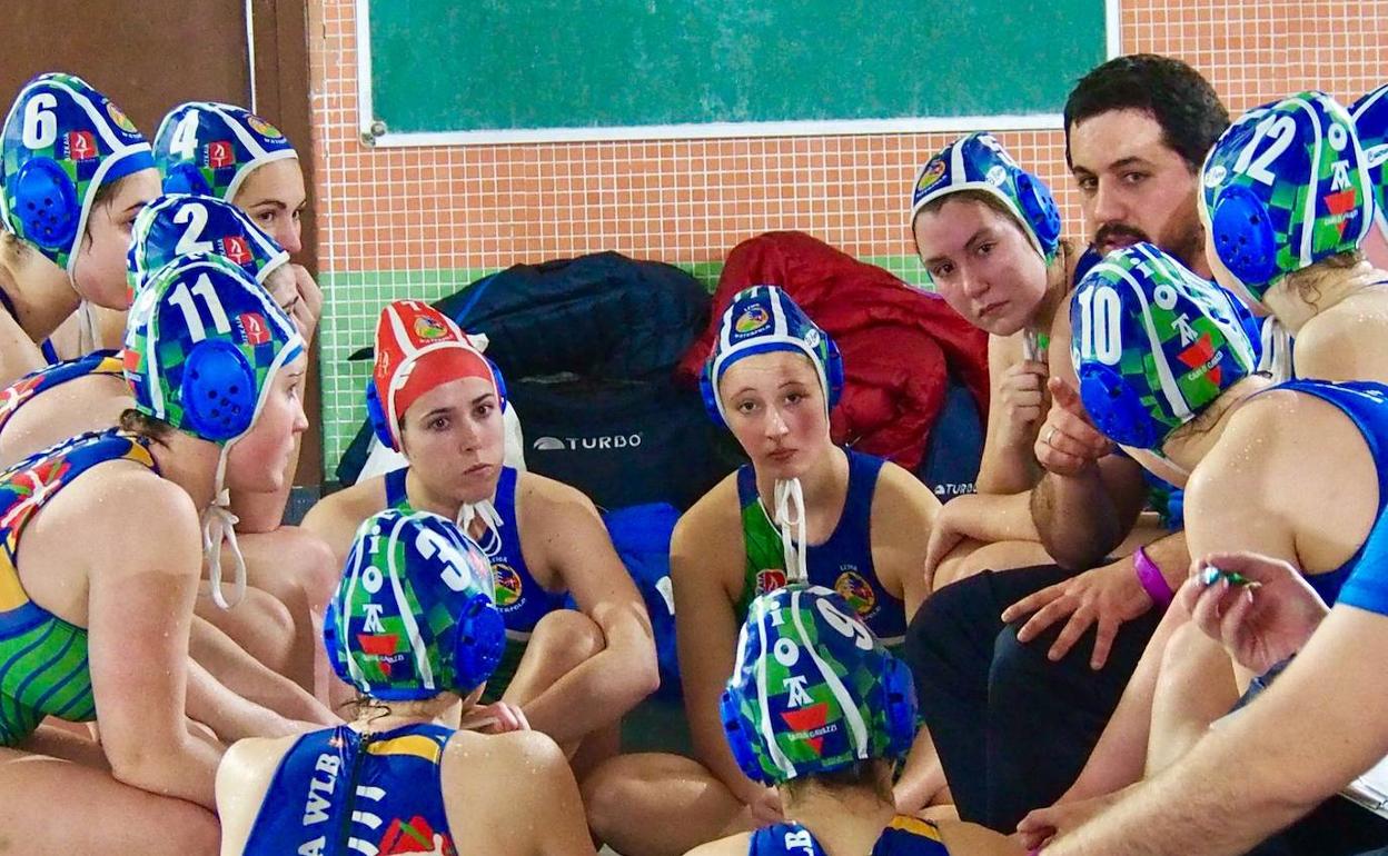 El Leioa Waterpolo sigue a la espera del desenlace de una temporada que iba camino de ser histórica