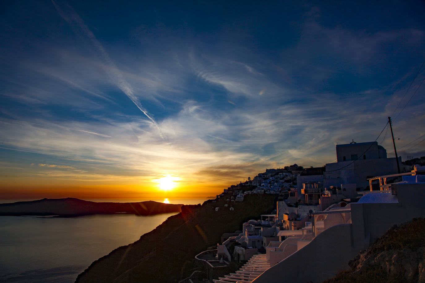 Anochecer en Santoririni, Grecia.