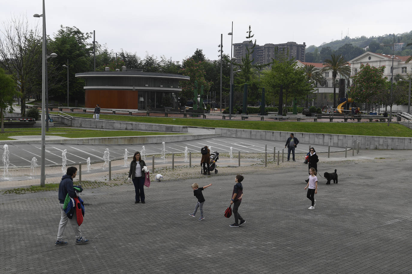 El balón también fue protagonista en Bilbao.
