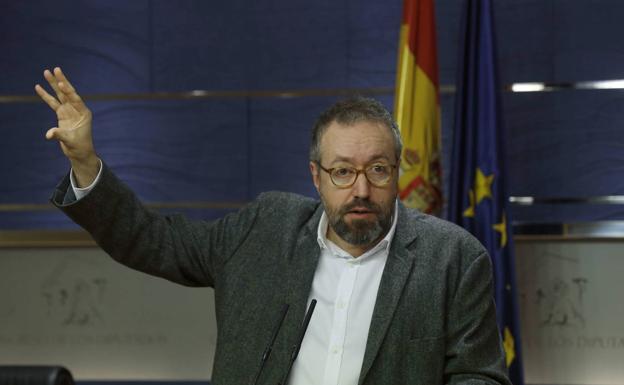 Juan Carlos Girauta, en una imagen de archivo durante una rueda de prensa en el Congreso de los Diputados.