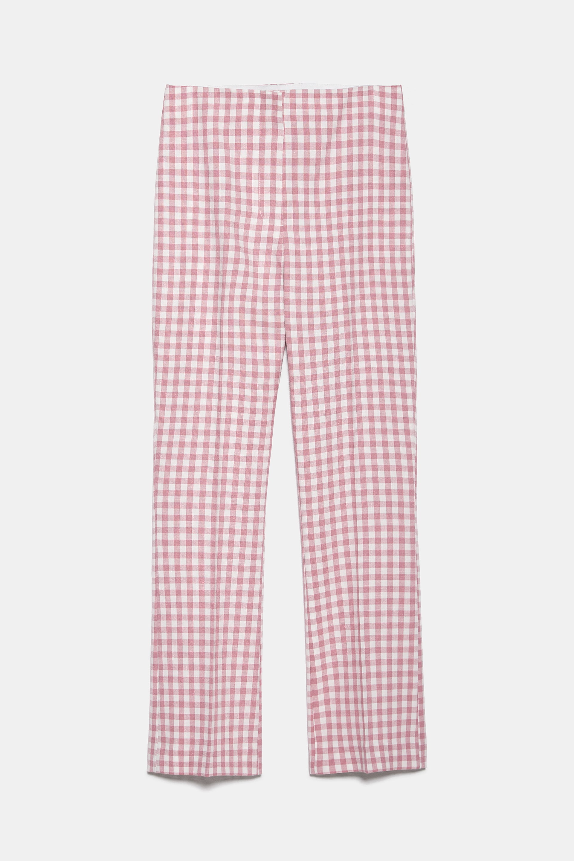 Pantalones capri de vichy, de Zara (25,95 euros).