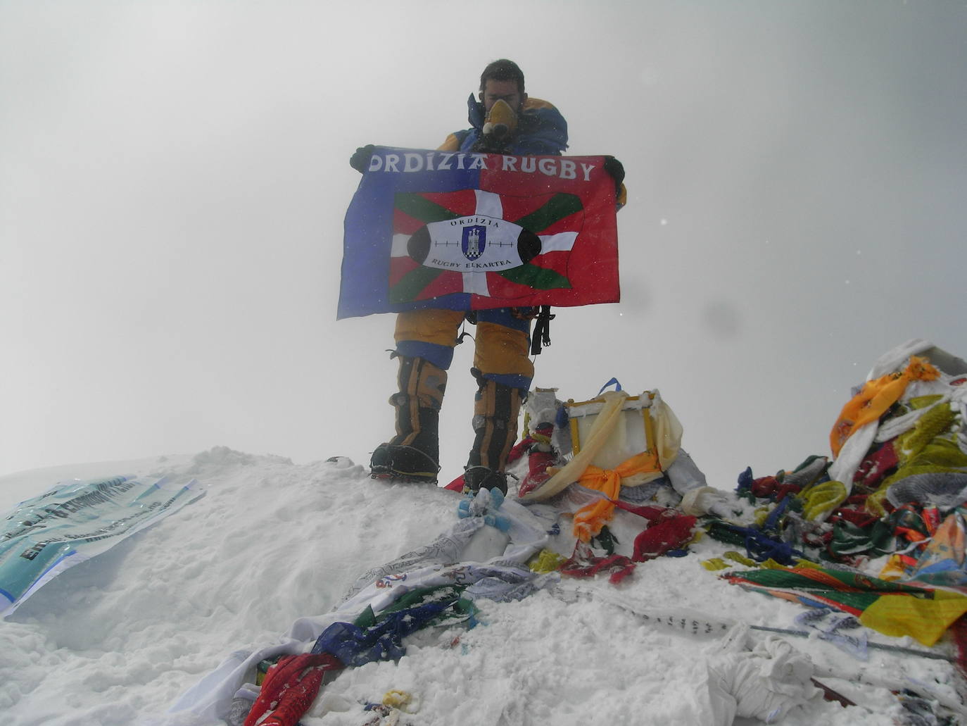 Pedro García hizo cumbre el 24 de mayo de 2010.