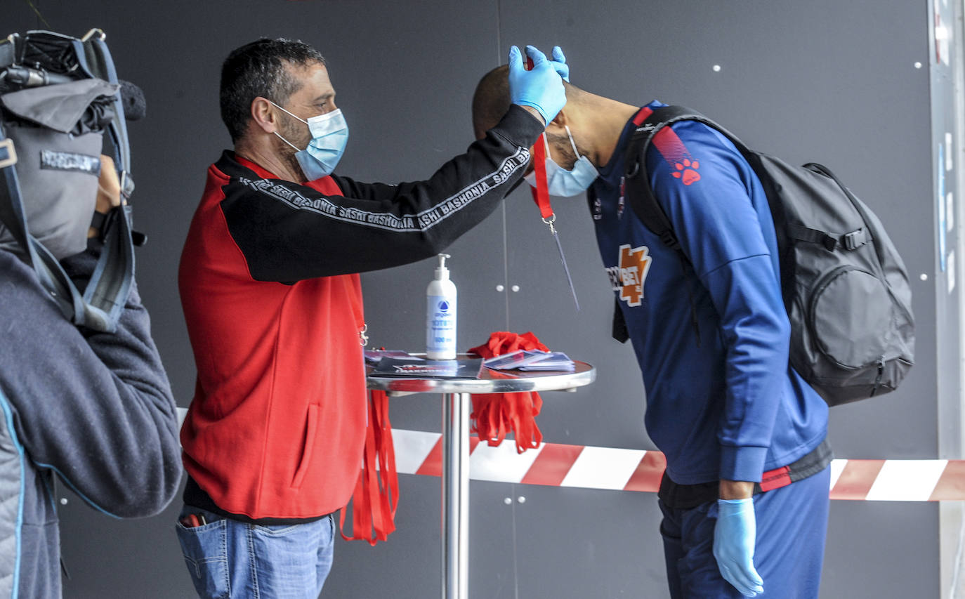 Fotos: El Baskonia vuelve a los entrenamientos 63 días después