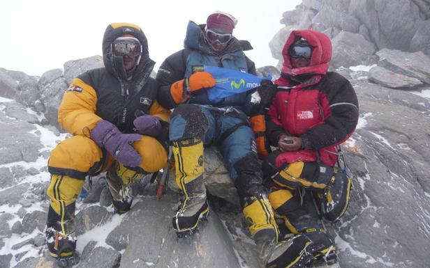 pPasaban con sus compañeros en el Dhaulagiri. 