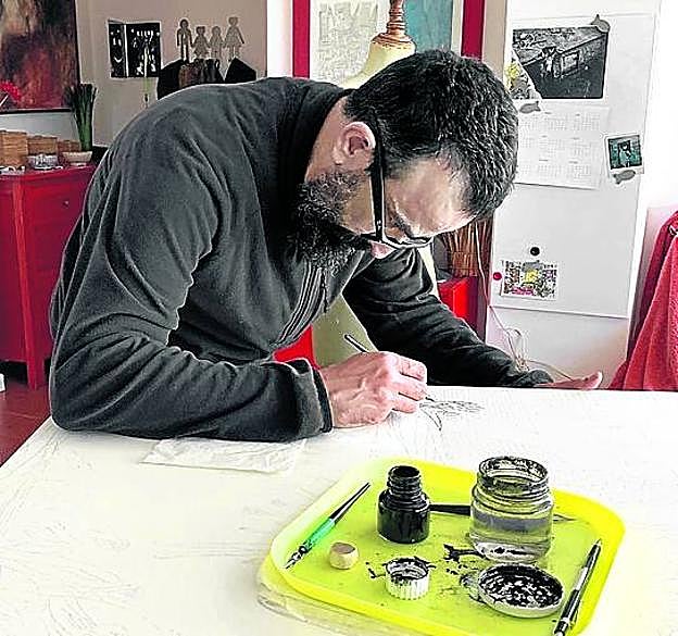 Cada una de las 33 piezas que componen 'Guerra' siguió un proceso creativo innovador.