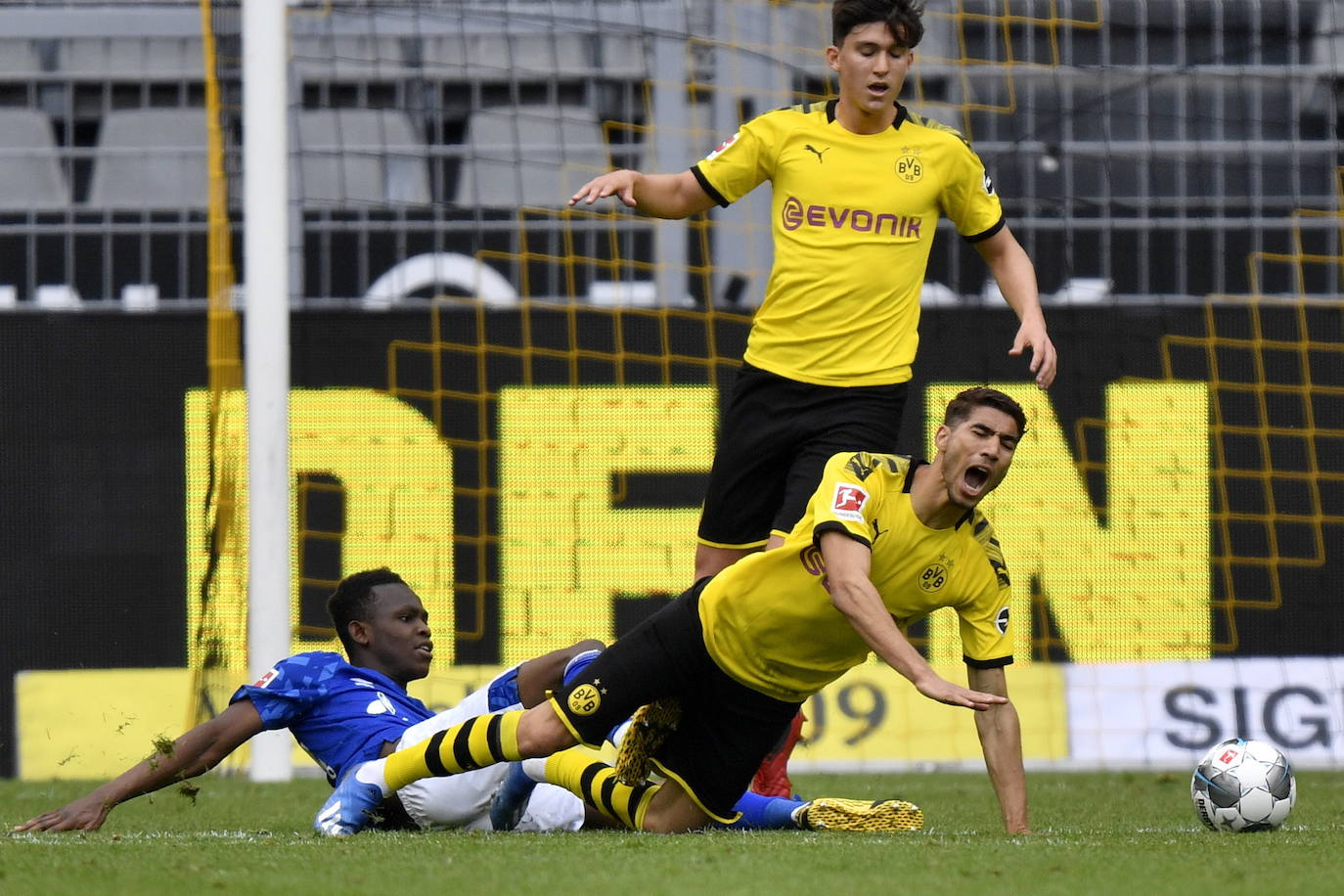 Partido del Borussia Dortmund contra el Schalke 04