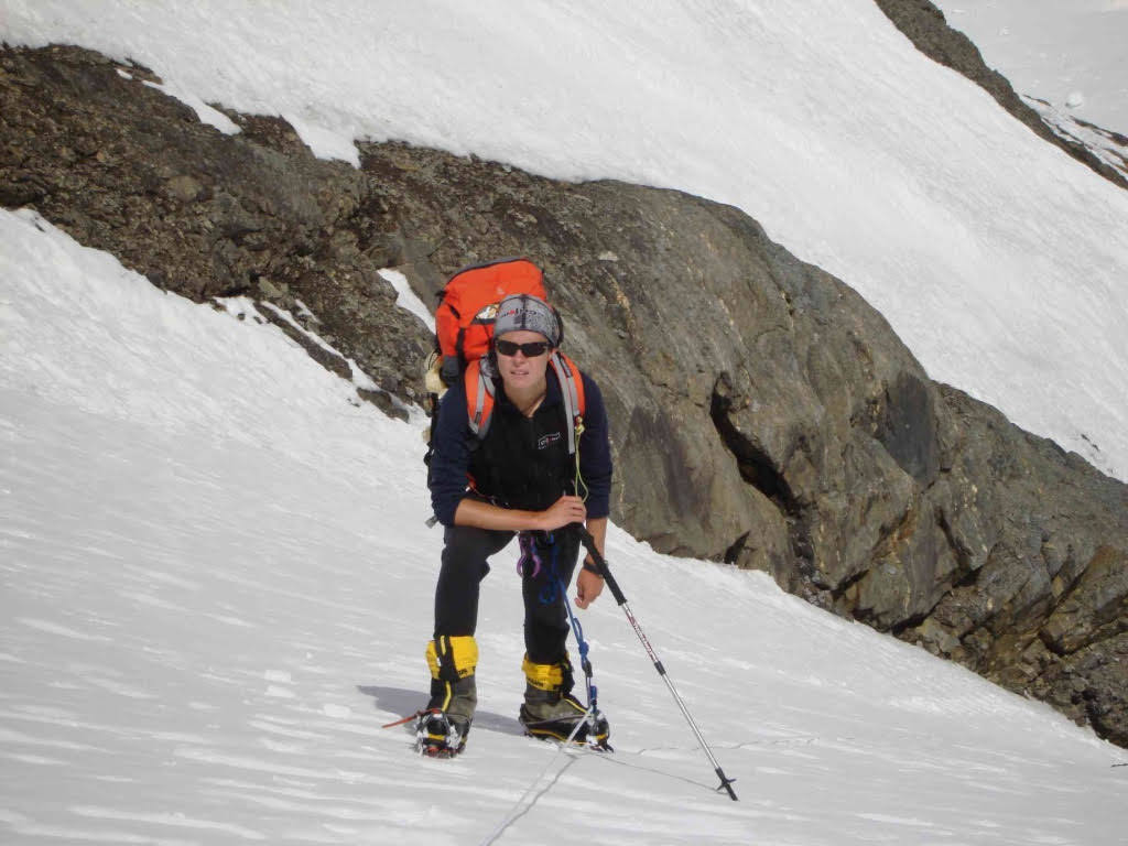 Edurne en el Shisha Pangma con 2010.