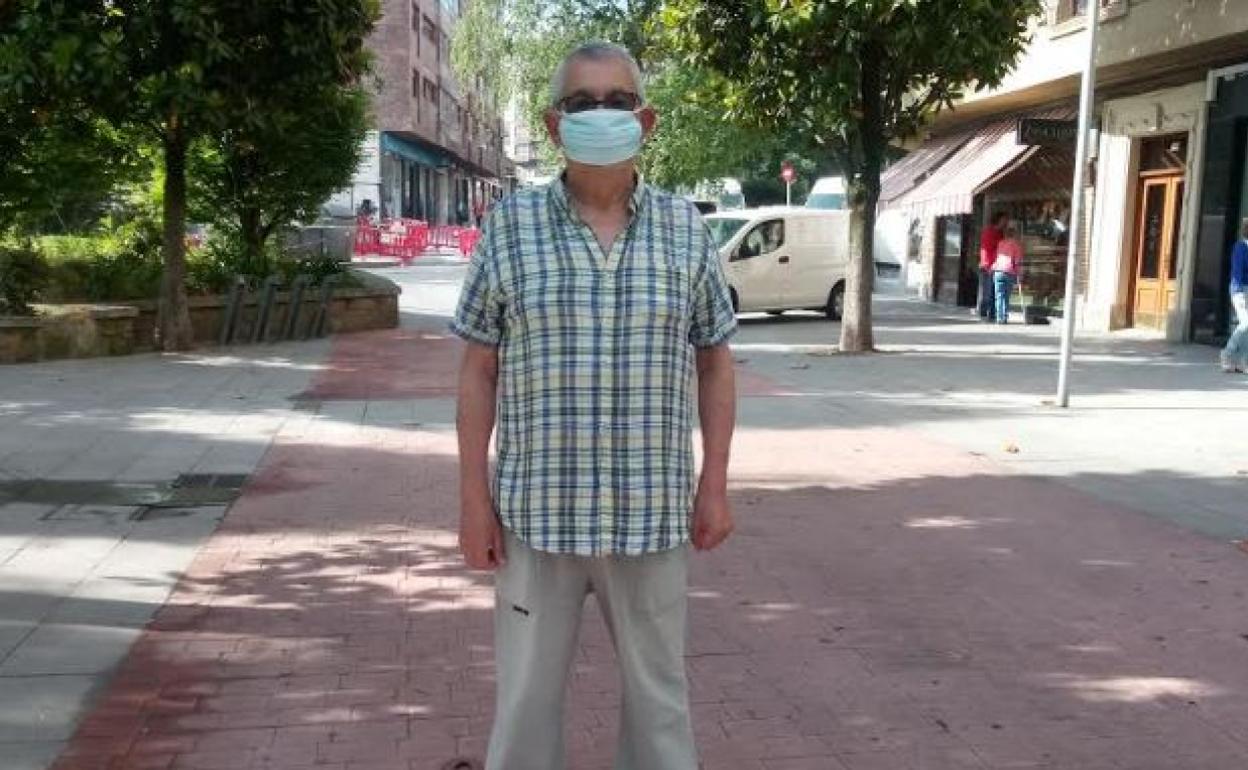 Valeriano Carbaj, vecino de Aldapa. 