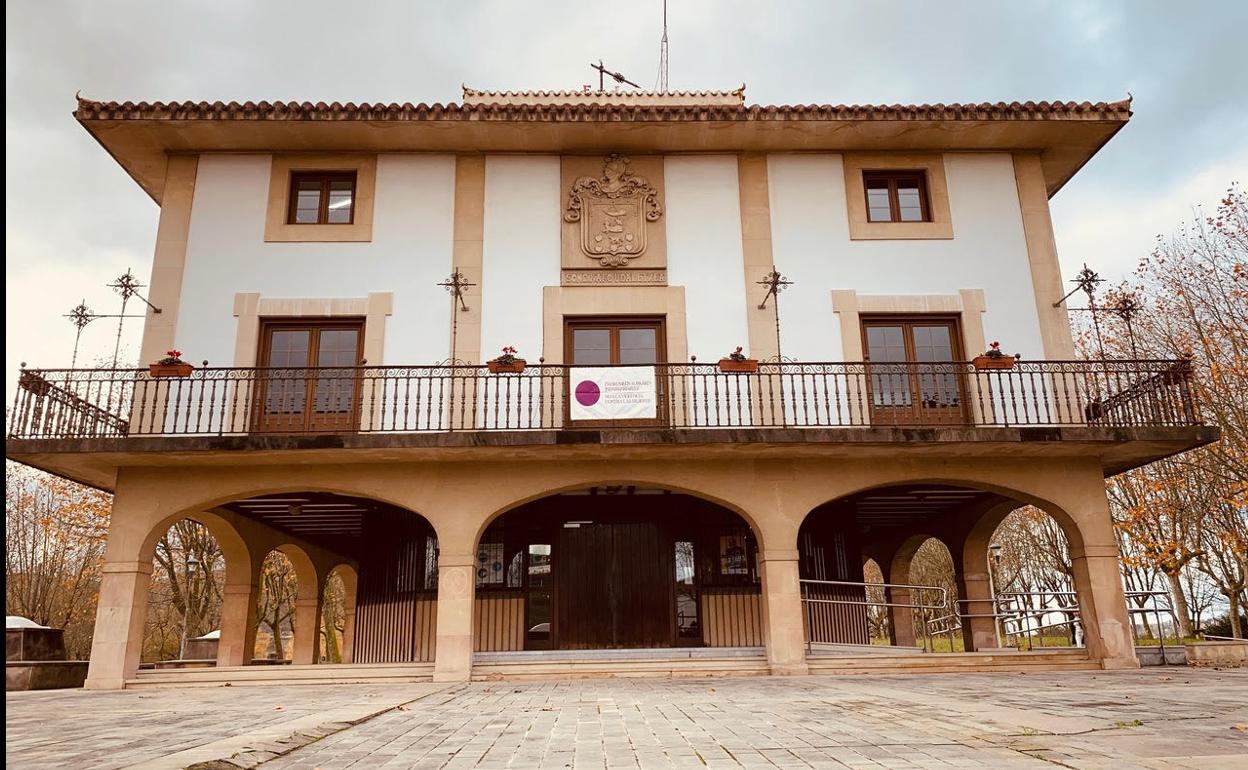 El Ayuntamiento de Sondika. 