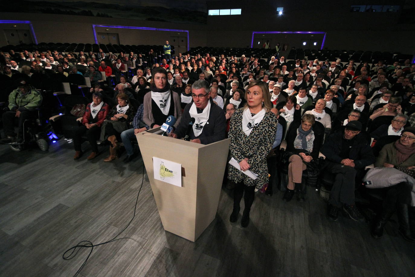 Asamblea general de Etxerat, a quien el Ayuntamiento deberá reclamar una subvención concedida hace 3 años. 