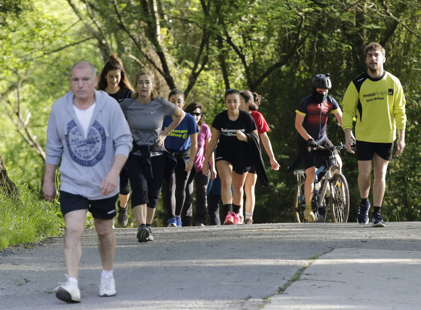 La subida al Pagasarri concentró a muchos bilbaínos en el inicio de la desescalada.