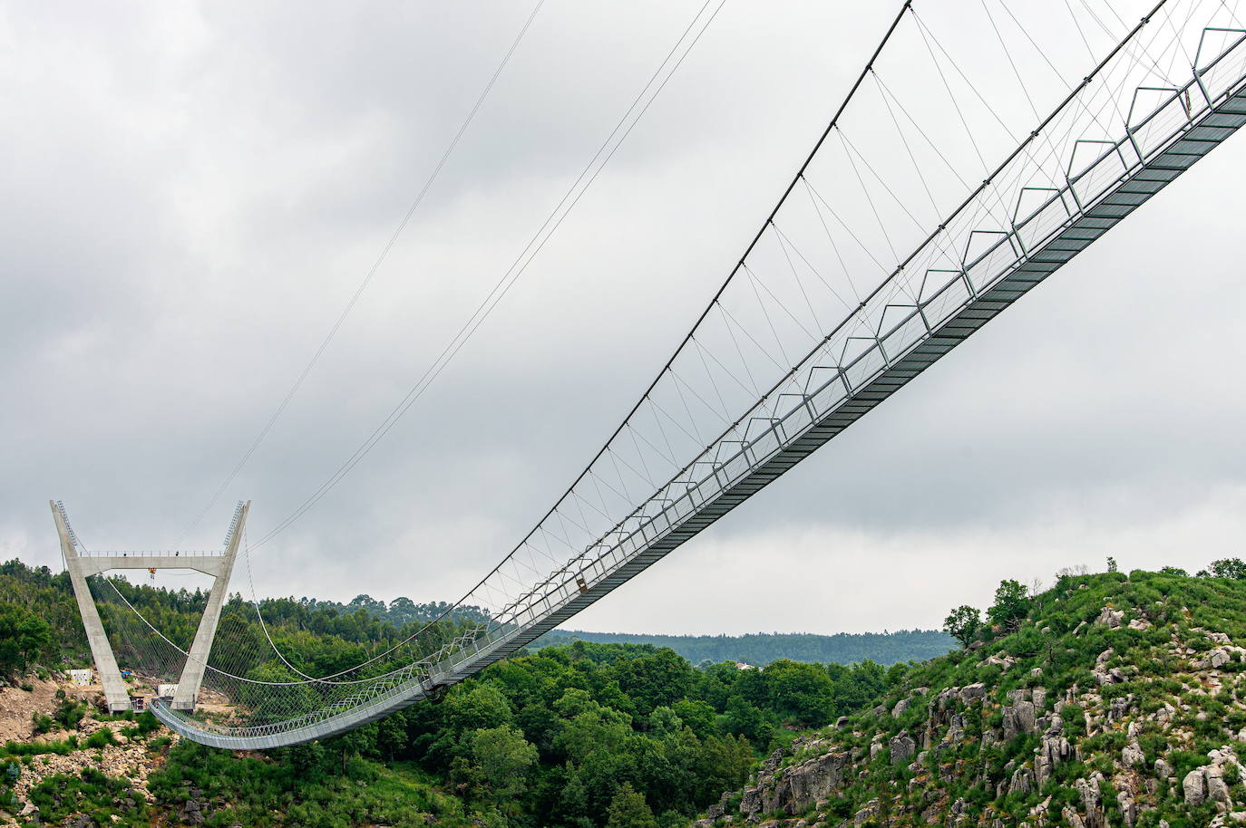 Fotos: El puente peatonal suspendido más grande del mundo