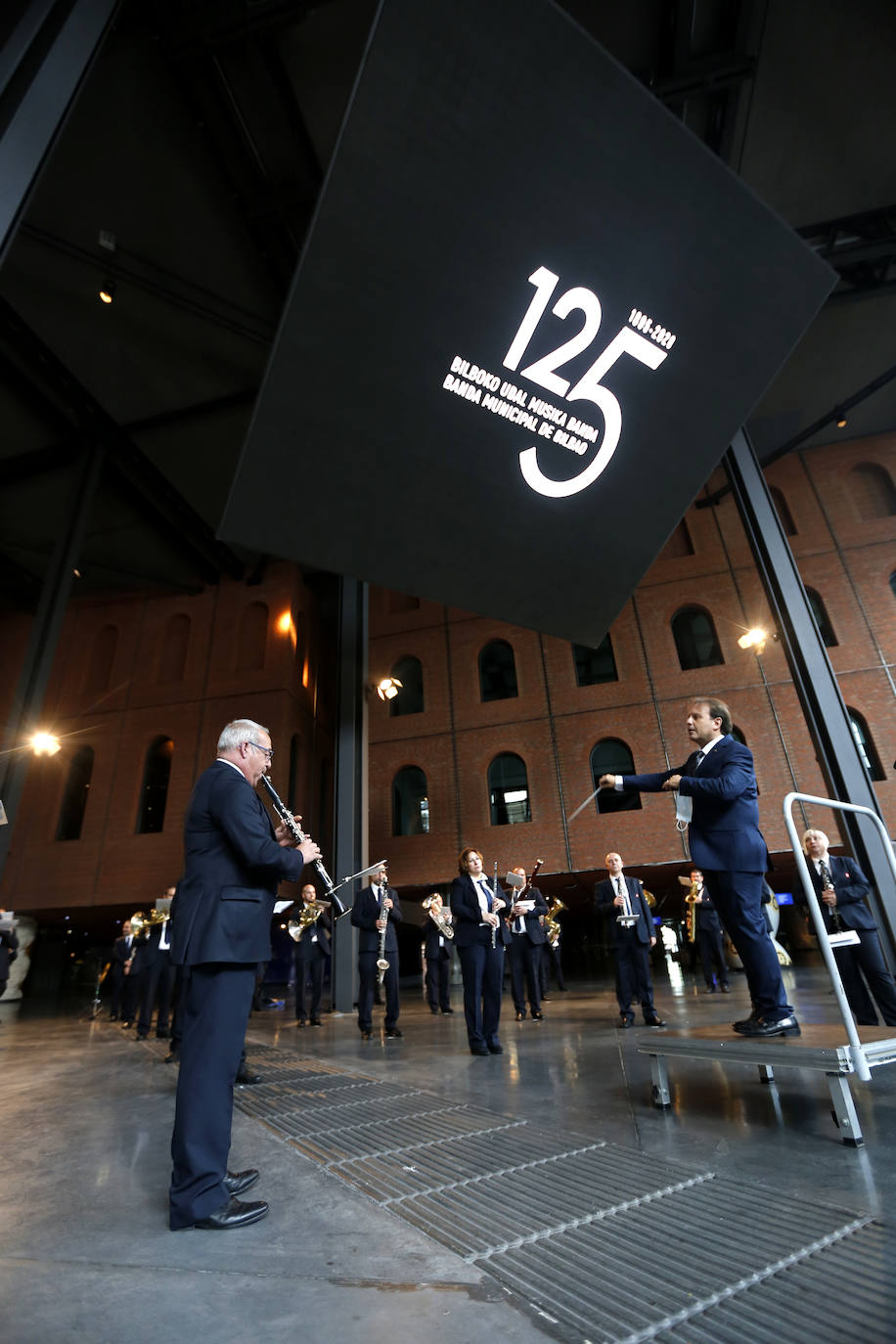 Fotos: La banda municipal de Bilbao cumple 125 años de historia