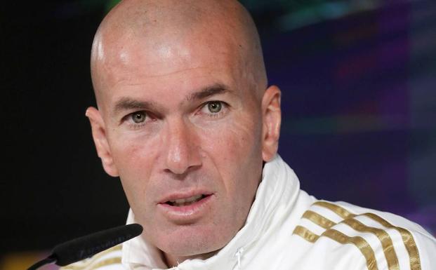 Zinedine Zidane, en rueda de prensa. 