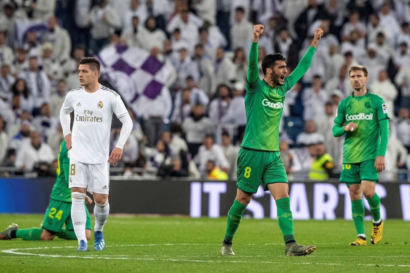 Merino celebra el triunfo de su equipo en el Bernabéu. 