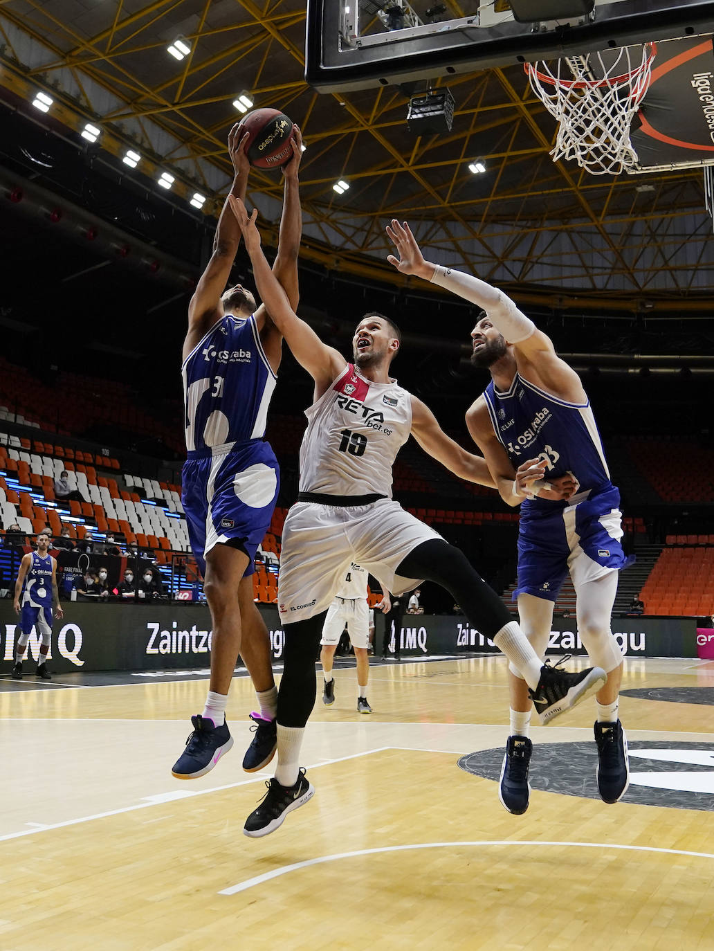 Fotos: Las fotos del Bilbao Basket - Baskonia