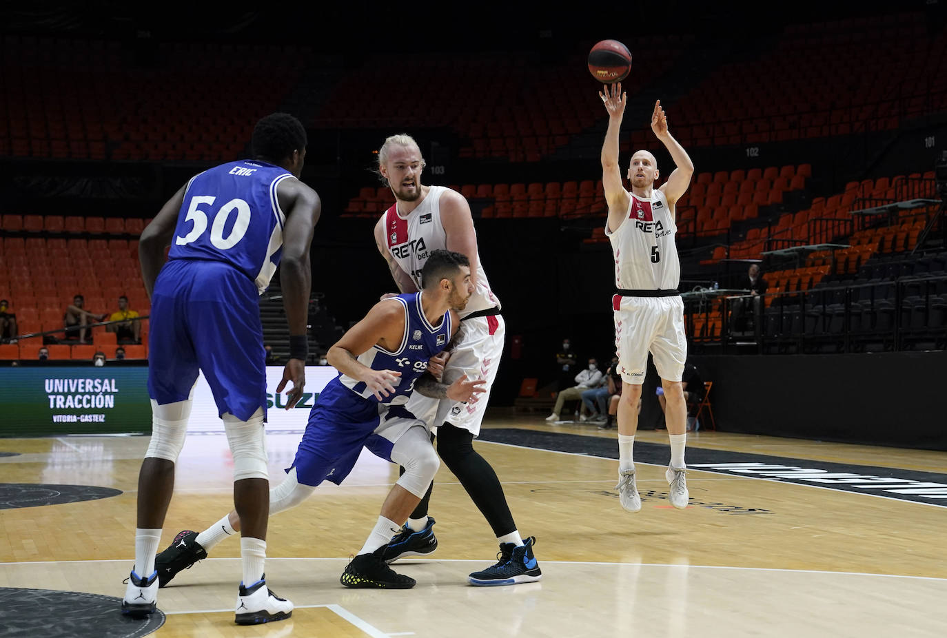 Fotos: Las fotos del Bilbao Basket - Baskonia