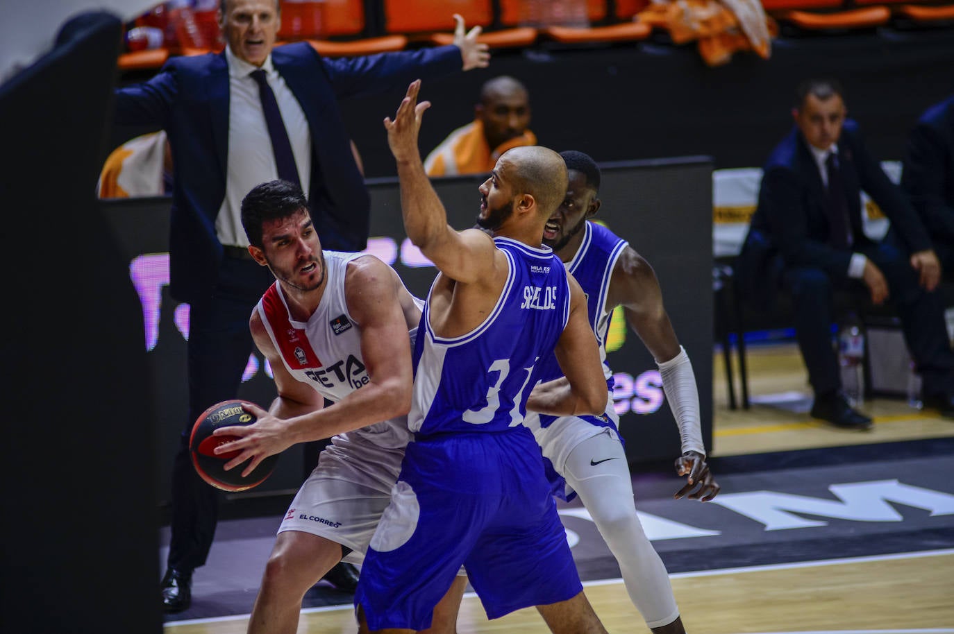 Fotos: Las fotos del Bilbao Basket - Baskonia