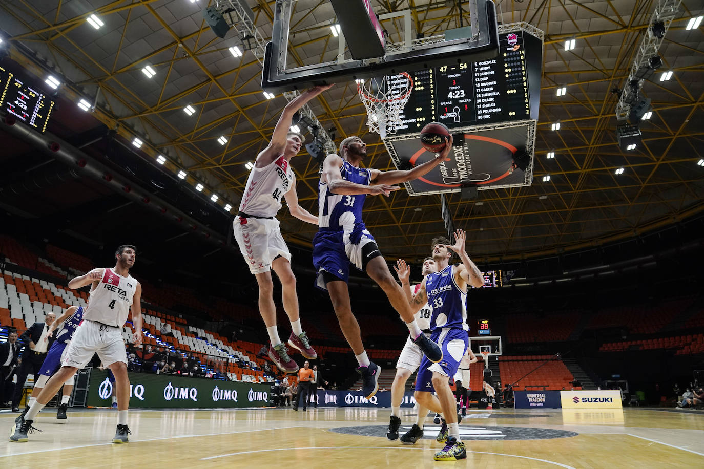 Fotos: Las fotos del Bilbao Basket - Baskonia