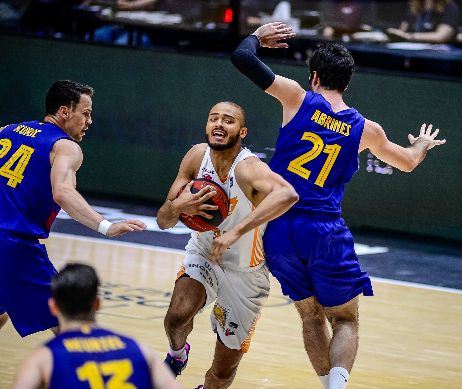 Fotos: Las mejores imágenes del Barcelona-Baskonia