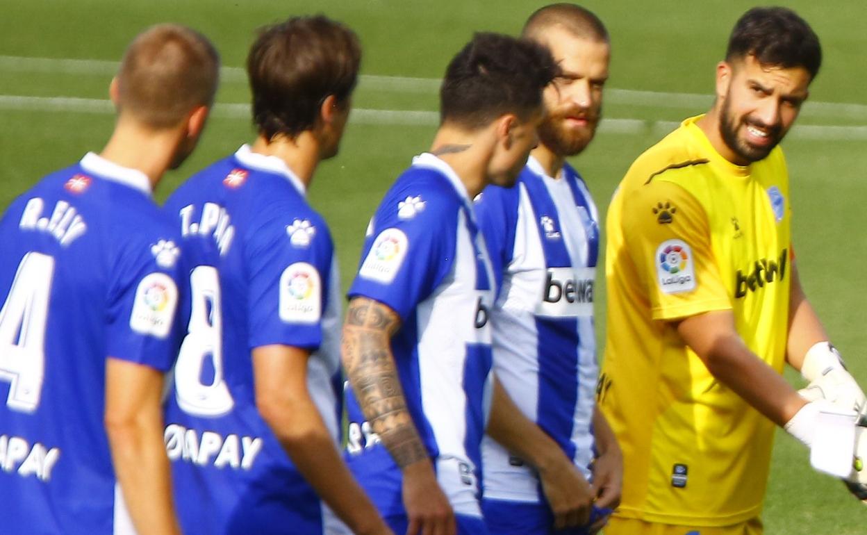 Pacheco encaja en el único tiro a puerta en un partido sin apenas ocasiones