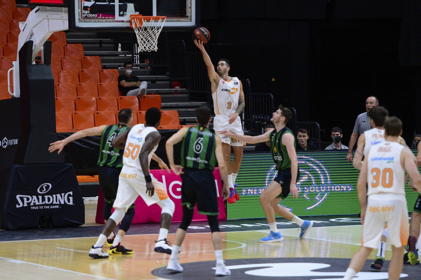 Fotos: Las fotos del Joventut - Baskonia