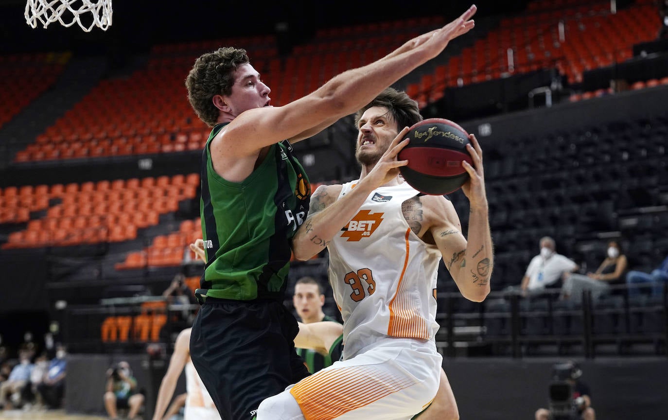 Fotos: Las fotos del Joventut - Baskonia