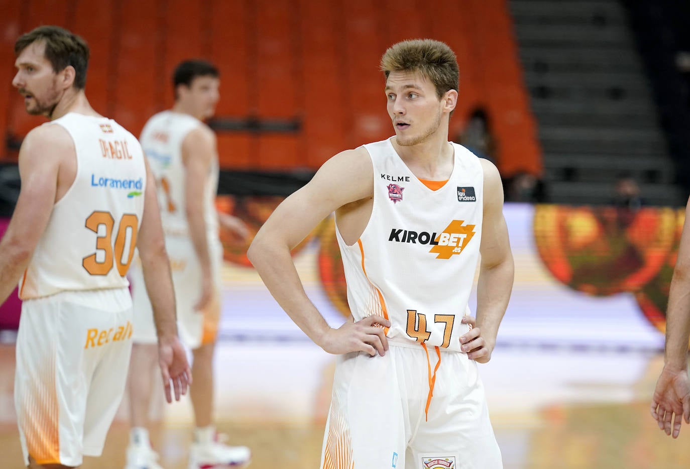 Fotos: Las fotos del Joventut - Baskonia