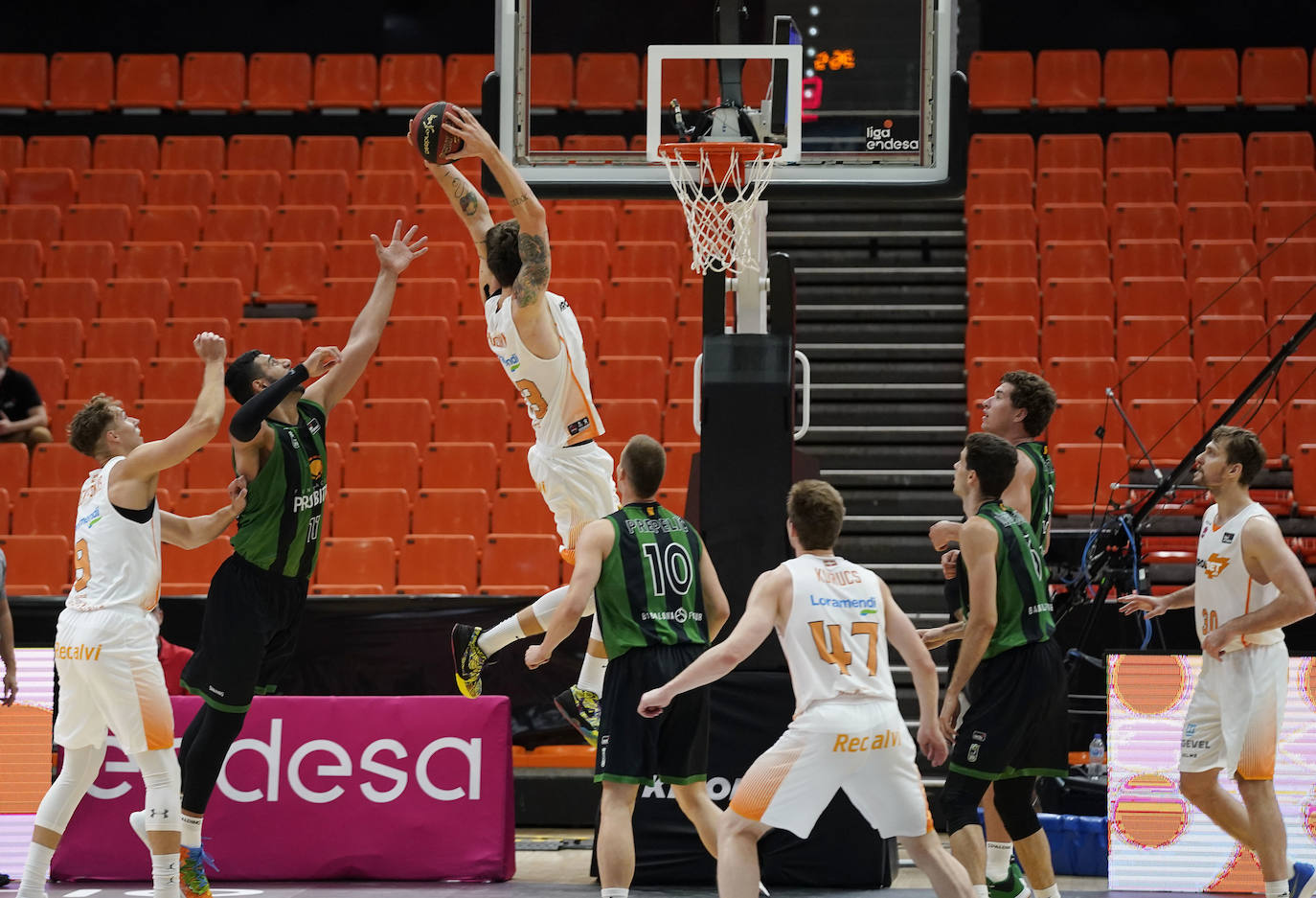 Fotos: Las fotos del Joventut - Baskonia