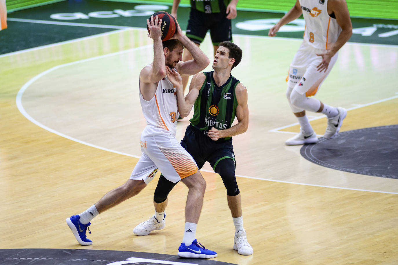 Fotos: Las fotos del Joventut - Baskonia