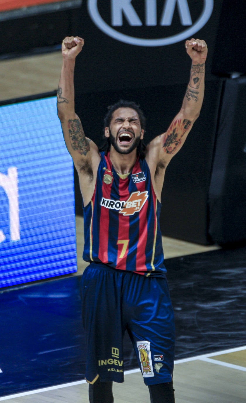 Fotos: Las mejors imágenes del Valencia Basket - Kirolbet Baskonia