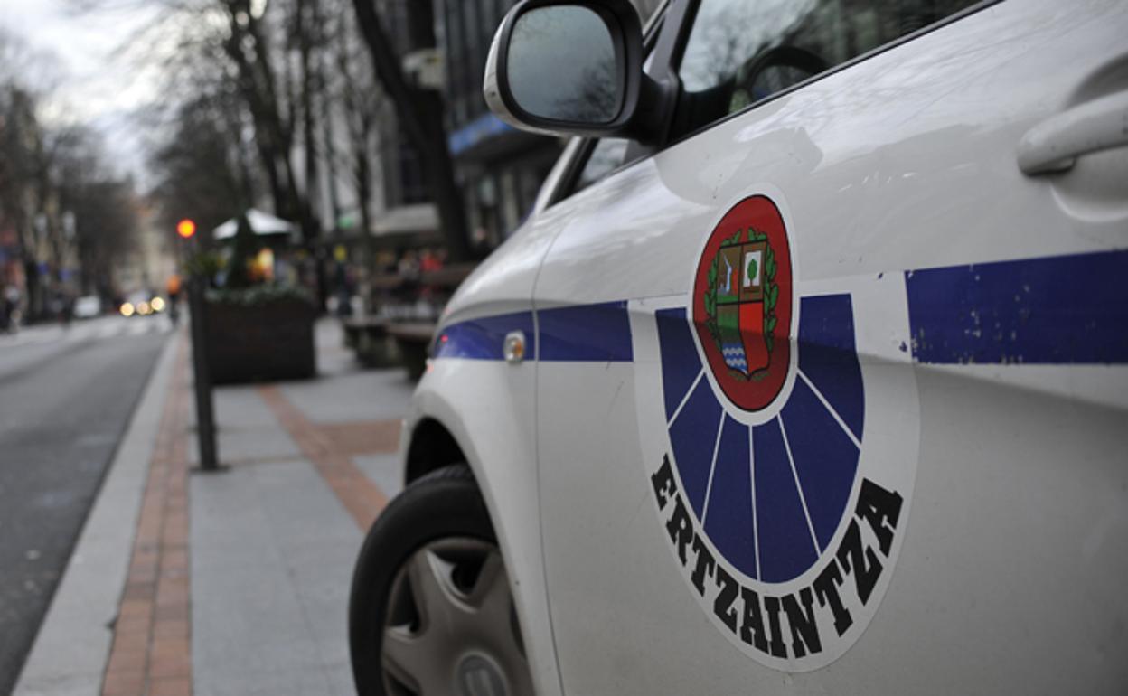 Arrestado por agredir al vigilante de seguridad de un supermercado en Bilbao