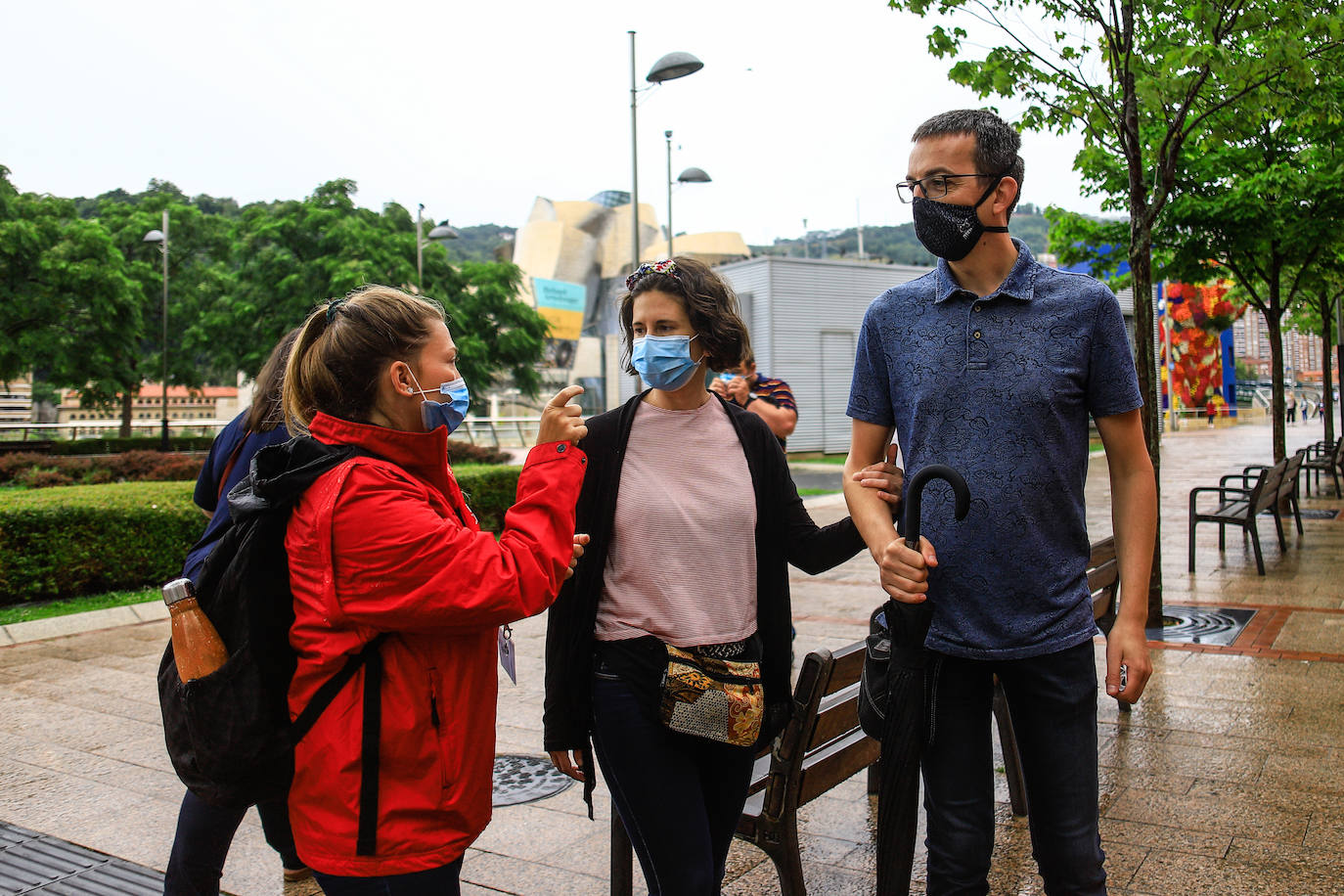 Fotos: La vuelta de los buses turísticos a Bilbao, en imágenes