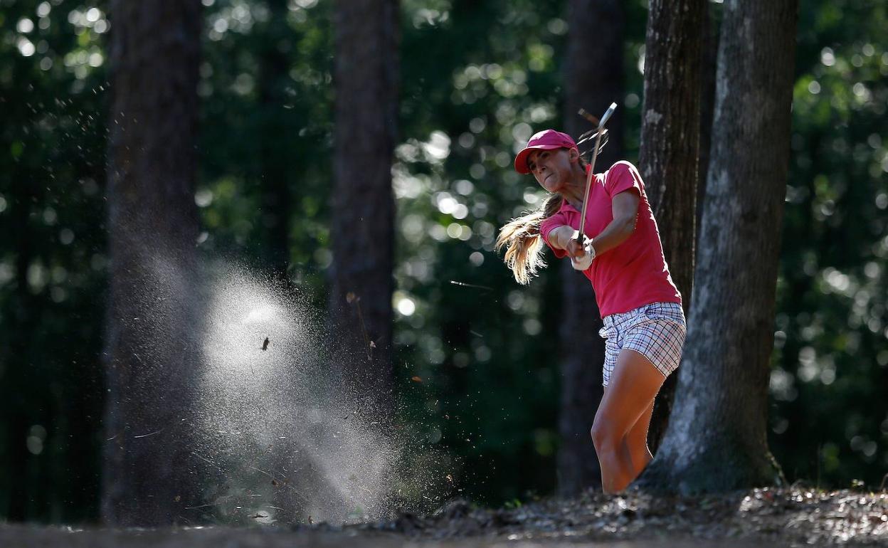 La golfista española Belén Mozo en una competición.